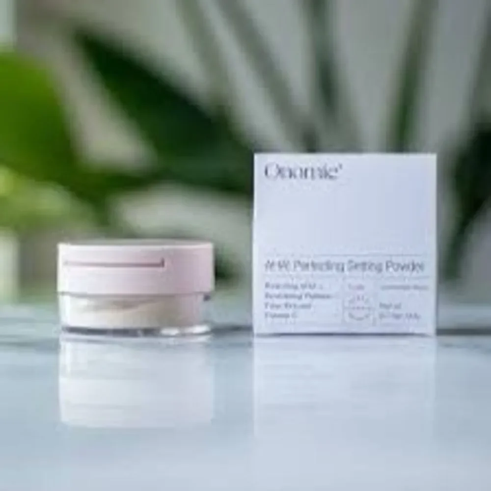 New in Box AHA! Perfecting Setting Powder